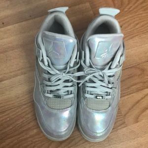 Jordan Pearl 4s (2015)